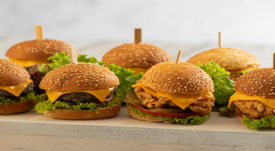 Parti Yemekleri
 Etkinlik Afişi