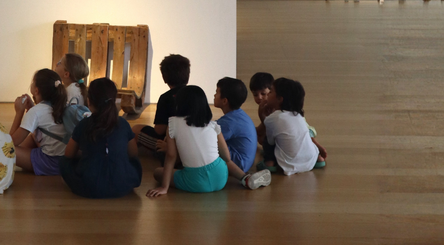 Çocuk Atölyesi: Sanat Küpüm 6-9 Yaş Etkinlik Afişi