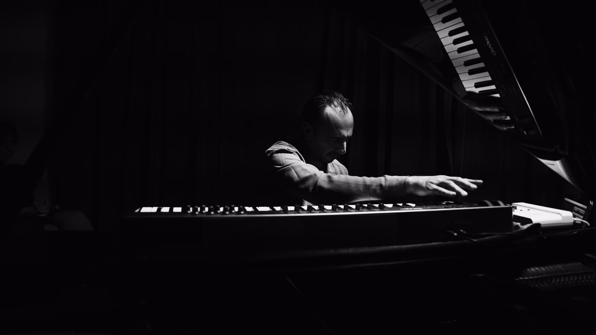 Olcay Saral (Piyano)