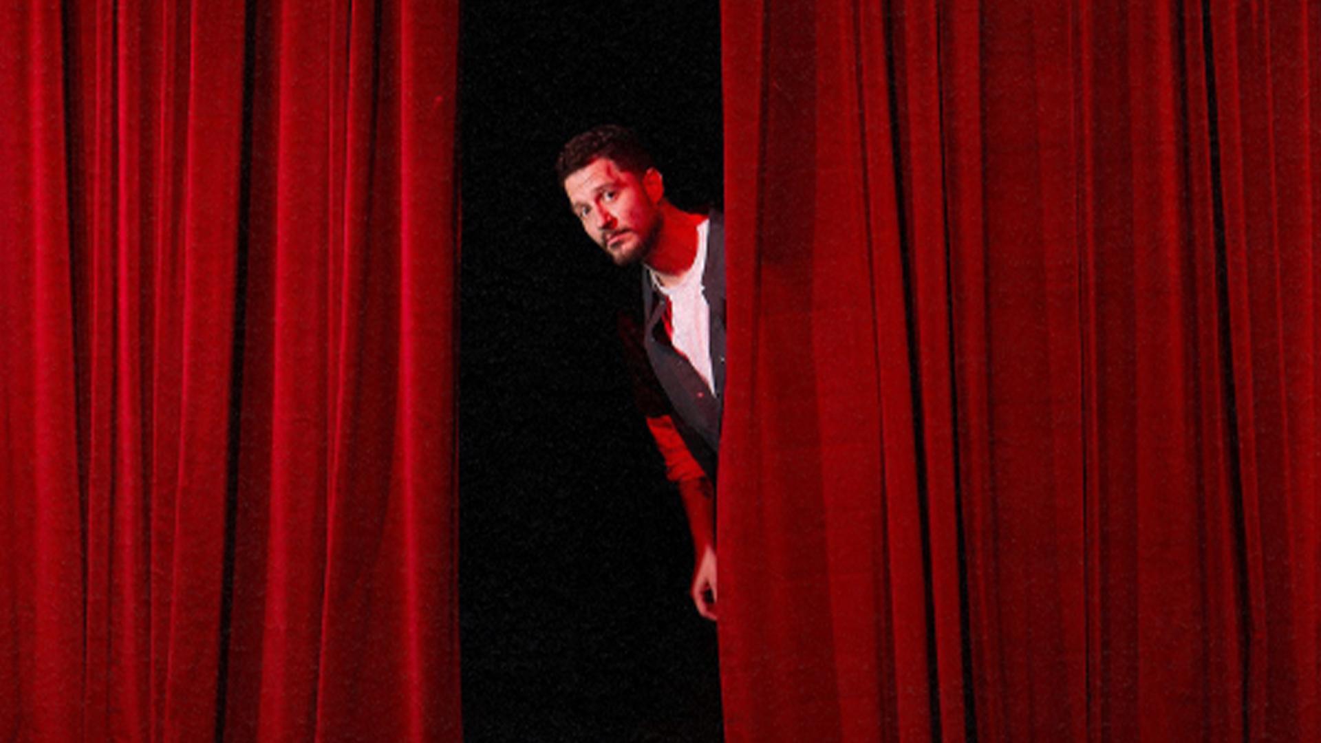 Still Standing - Uraz Kaygılaroğlu Stand Up etkinlik afişi