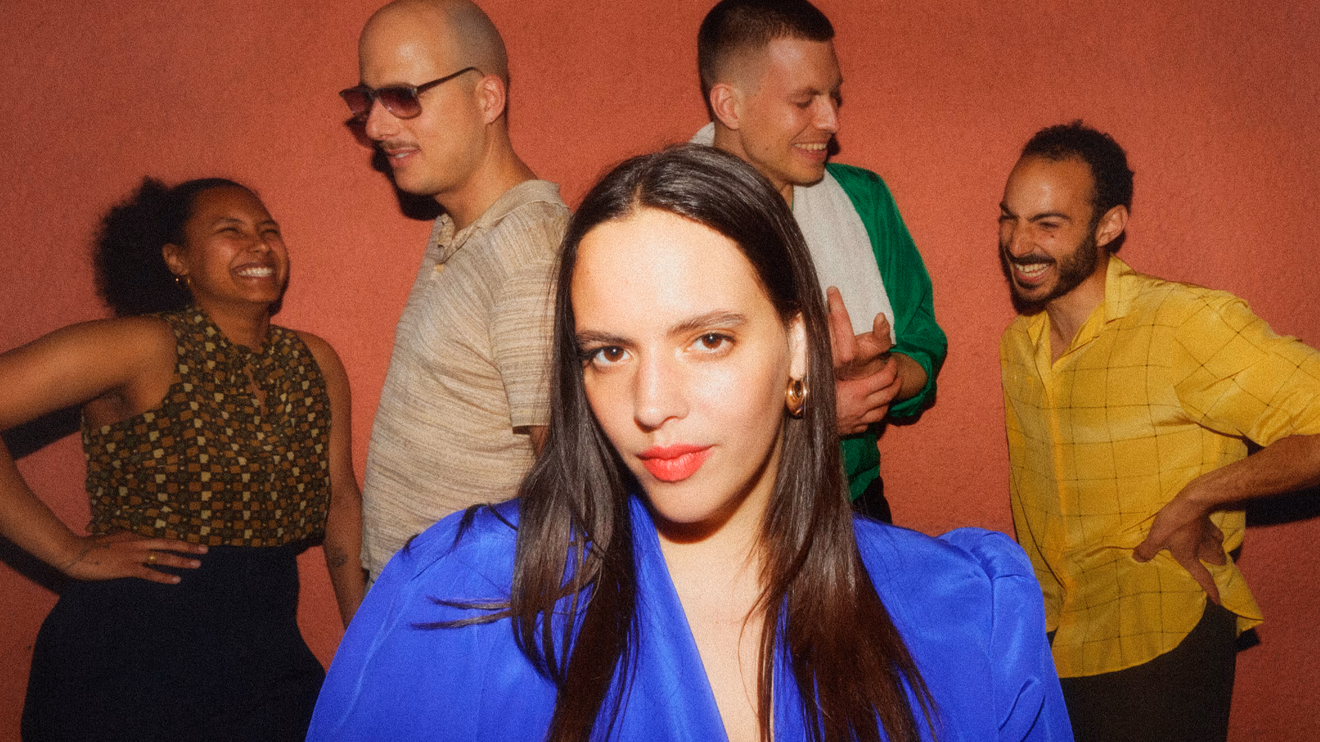 Bu Festival Bizim Açılış Konseri: Stella & The Longos